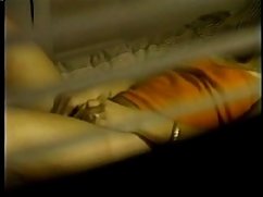 米莉是同性恋的男士乳房扩大与锯