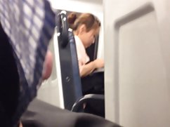 所幸他的公司火车()的照片 的裸体