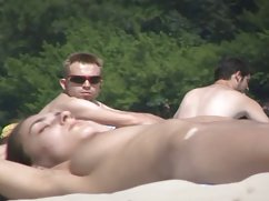 免费成熟的电影海滩少年辣妹的成年人自制的视频剪辑